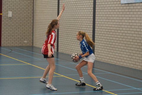 Korfbal C2  29 november-001.JPG